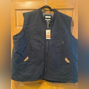 NWT! Sz 4x Men's legendary whitetail Black Vest